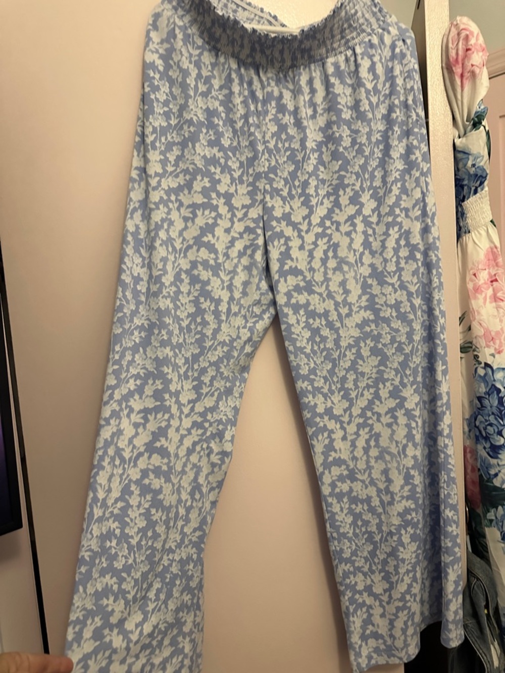Bar III Light Blue and White Floral Wide-Leg Pants